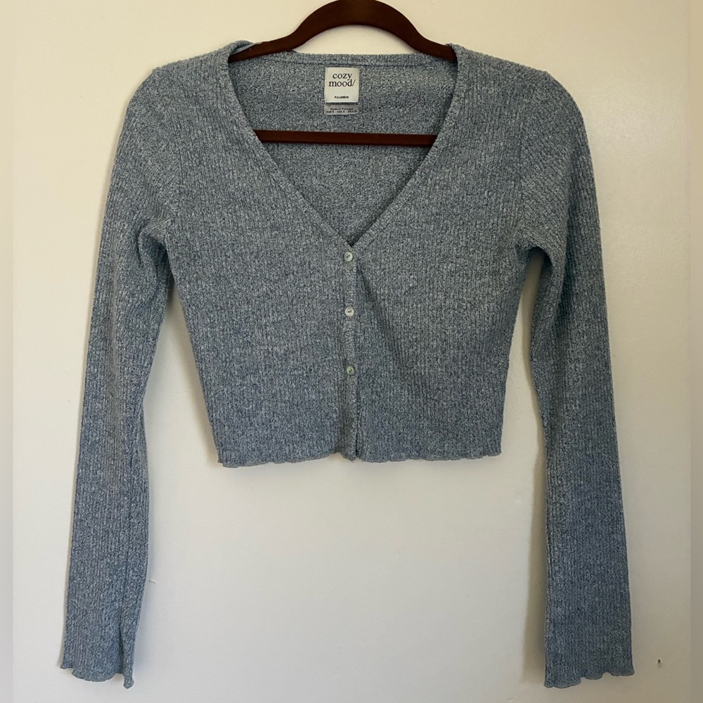 Pull&Bear Gray Knit Cropped Cardigan Sweater